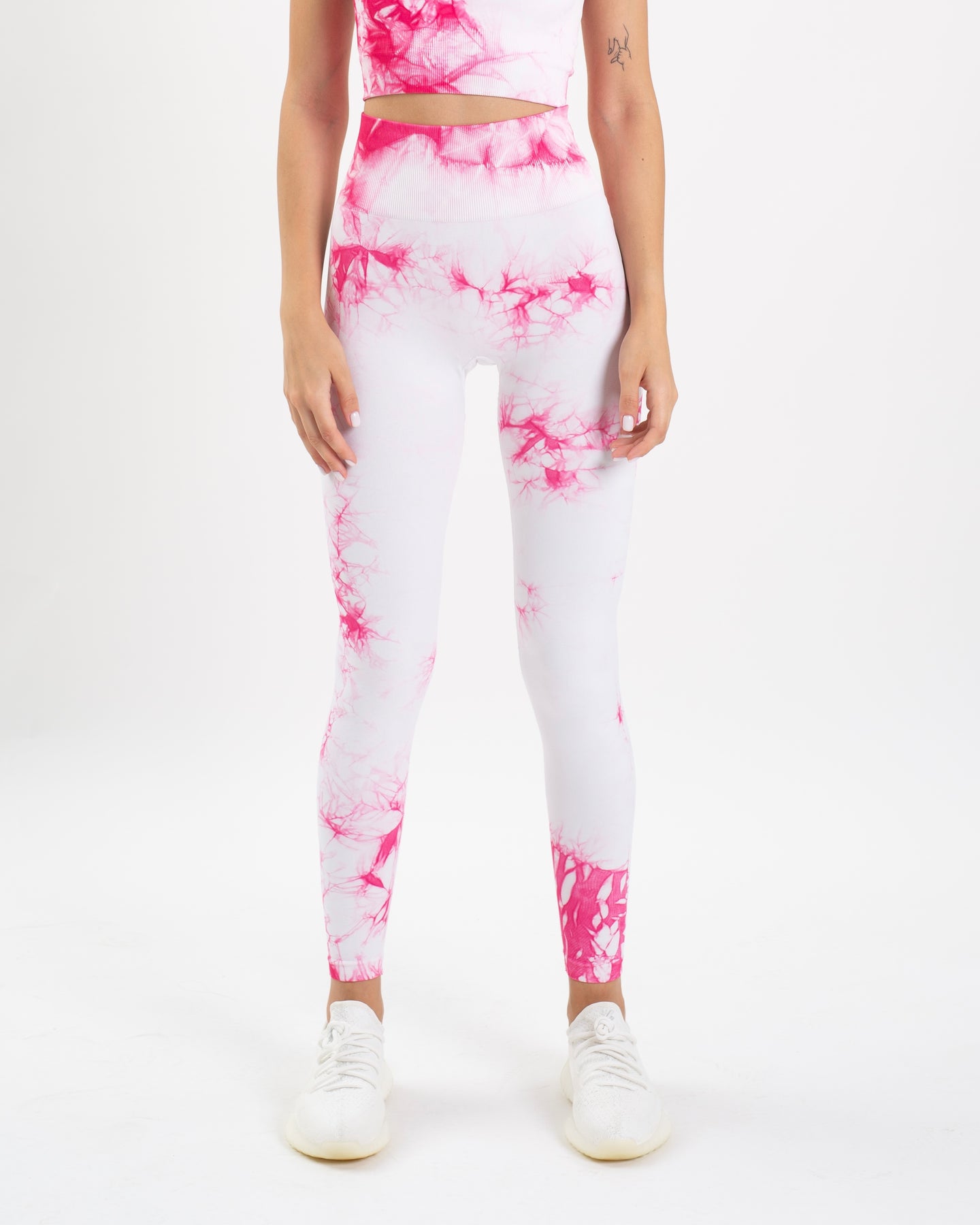 Tie dye contouring  leggings